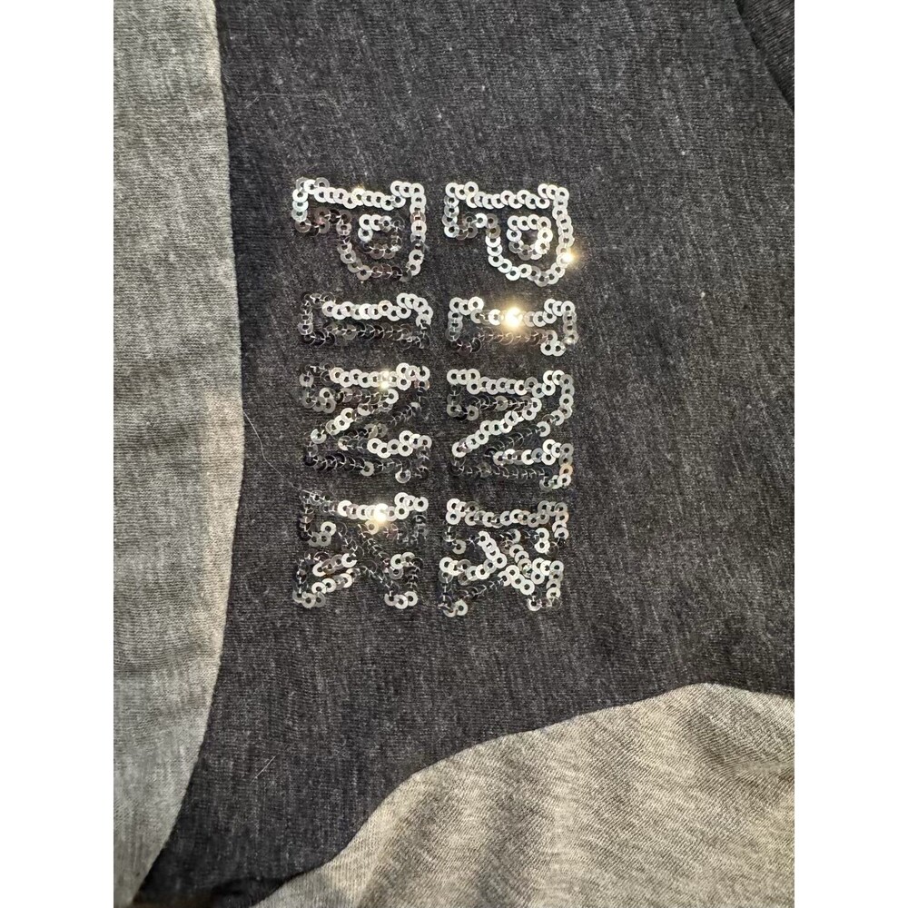 Victorias Secret PINK 3/4 Sleeve Shirt in Gray W/ Sequins Size Extra Small/XS - Picture 4 of 10